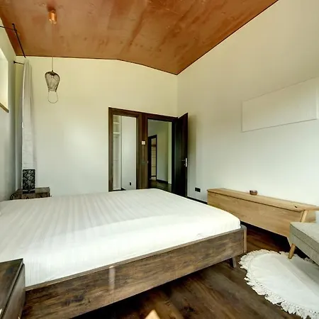 Villa Namo Nuoma Kalno G. 4, Riese